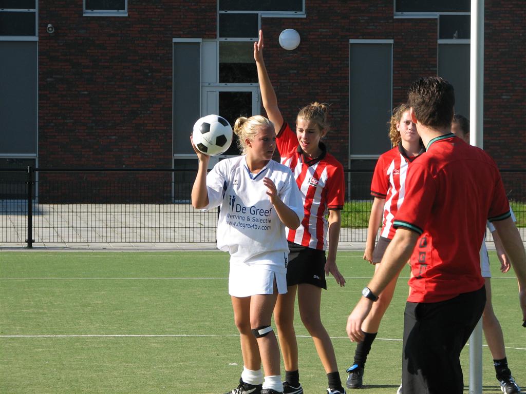 2008_09_27 TBB1_PSVB1 (16).jpg